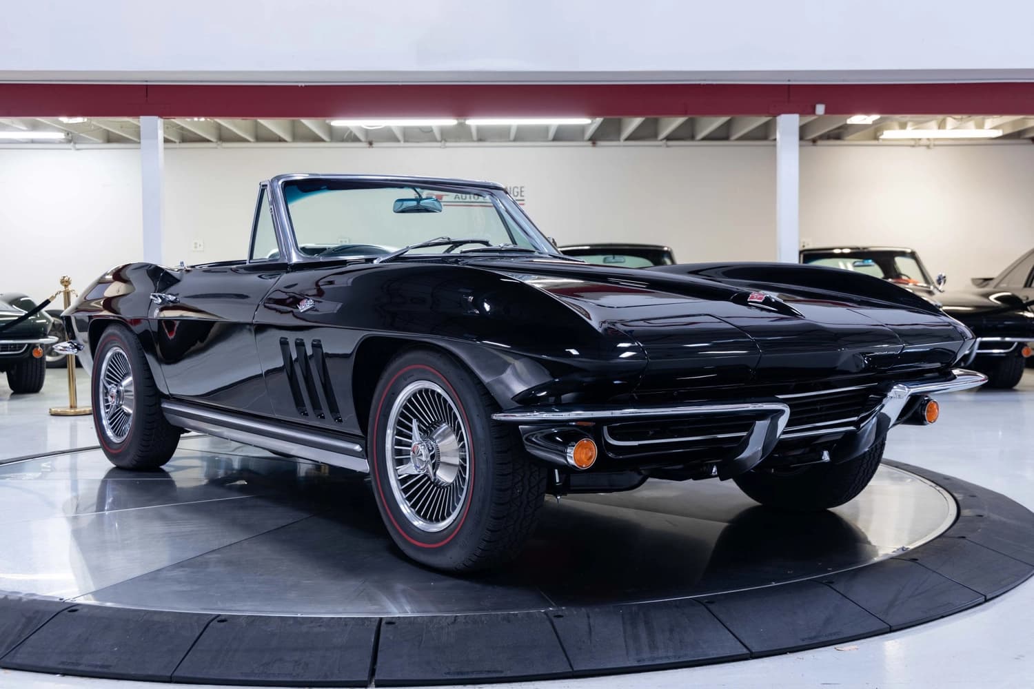 Chevrolet Corvette Convertible L79 327350 4-Speed